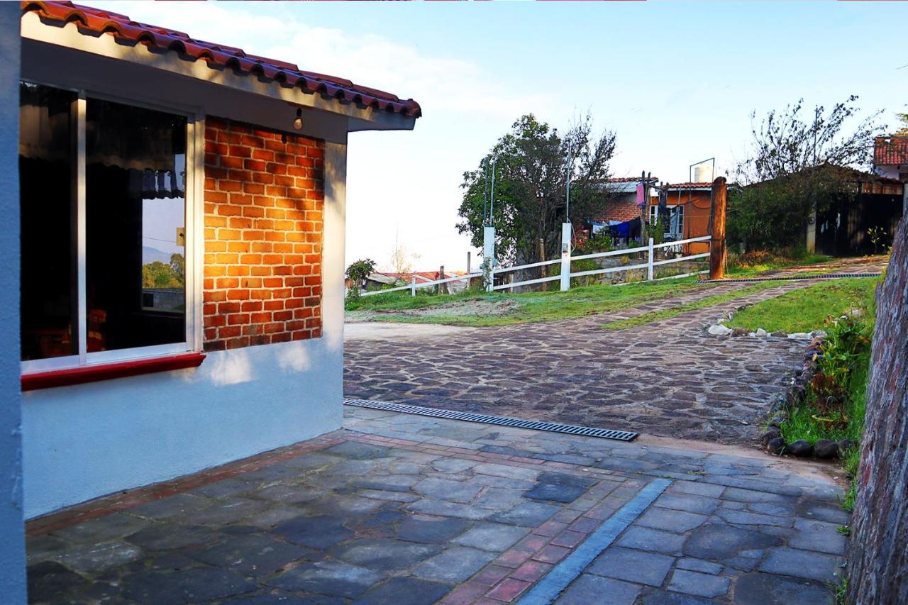 Vila Senda Monarca Senguio Exteriér fotografie